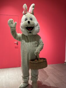 Osterhase©Werbegemeinschaft d EKZ Lindaupark